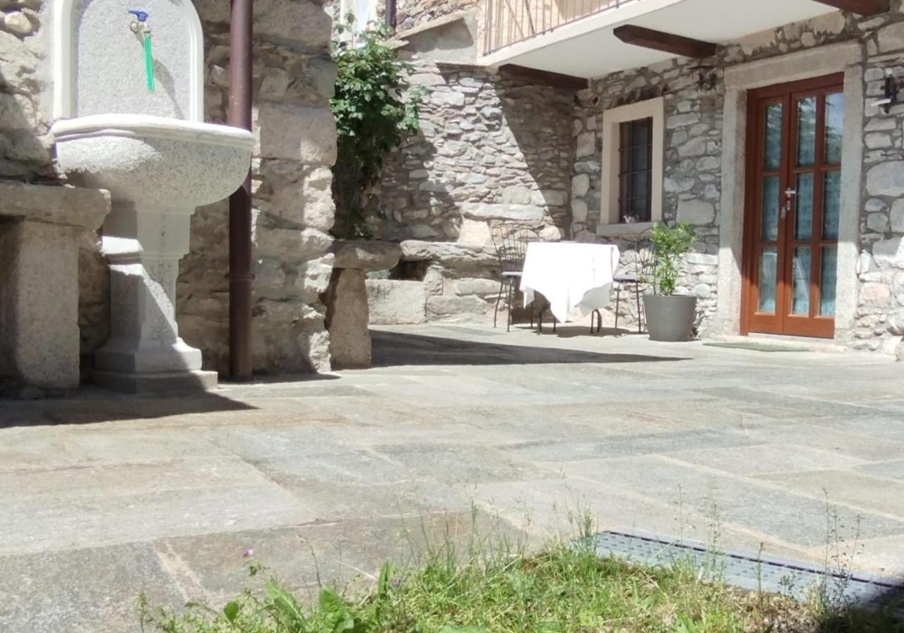 Casa Elisa Affittacamere Armeno Zewnętrze zdjęcie