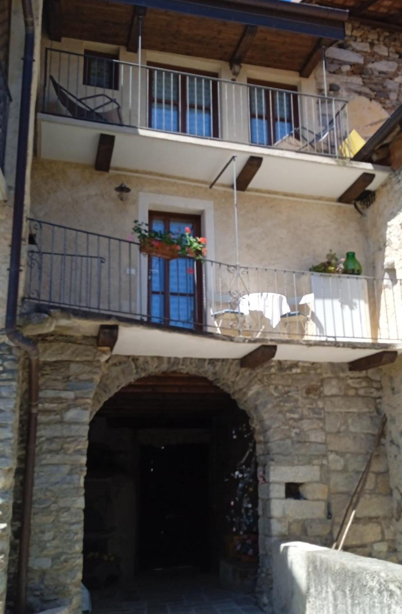 Casa Elisa Affittacamere Armeno Zewnętrze zdjęcie